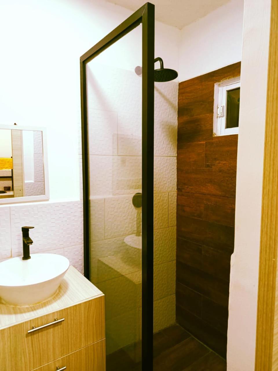 Hotel Cafe Madame Puerto López Zewnętrze zdjęcie